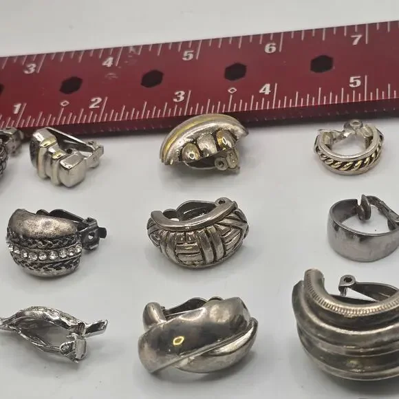 SINGLE Earrings Junk Lot 25 Pieces Mixed Color Craft Repurpose Project SKU 2959 - Picture 3 of 16